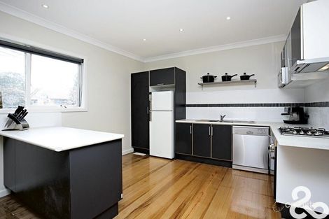 Property photo of 15 Kilmore Avenue Reservoir VIC 3073