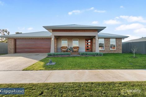 11 Jacobs Dr, Maffra, VIC 3860