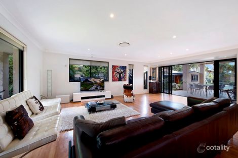 Property photo of 83 Cypress Drive Broadbeach Waters QLD 4218