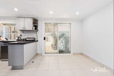 Property photo of 2 Rex Street Kings Park VIC 3021