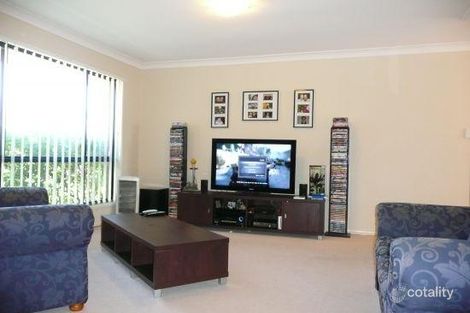 Property photo of 11 Crenton Court Heritage Park QLD 4118