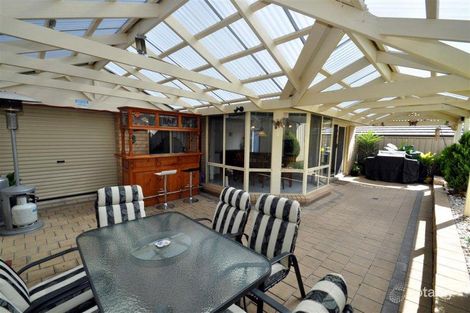 Property photo of 48 Jimmy Watson Drive Woodcroft SA 5162