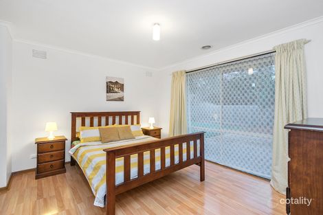 Property photo of 78 Scotsburn Way Endeavour Hills VIC 3802