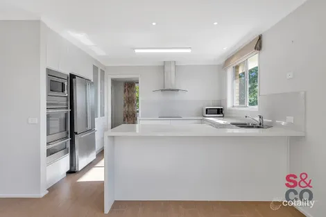 Property photo of 5 Katz Place Spence ACT 2615