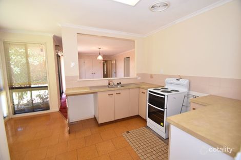 Property photo of 11 Champagne Crescent Wilsonton Heights QLD 4350