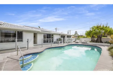 Property photo of 25 Beverley Crescent Broadbeach Waters QLD 4218