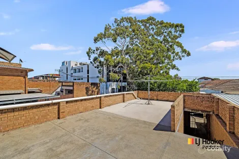 1/104 Waldron Rd, Chester Hill, NSW 2162
