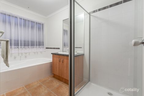 Property photo of 31 Scotsdale Drive Cranbourne East VIC 3977