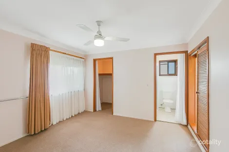 Property photo of 86 Pioneer Parade Banora Point NSW 2486
