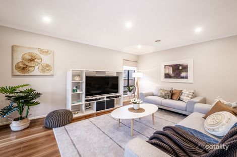 Property photo of 27 Celsius Drive Cranbourne North VIC 3977