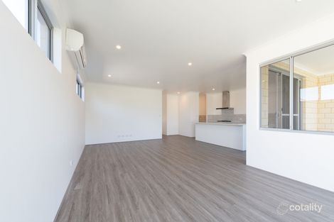 Property photo of 10A Murray Way Karrinyup WA 6018