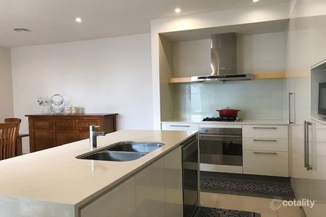 Property photo of 10 Ellis Park Avenue Mulgrave VIC 3170