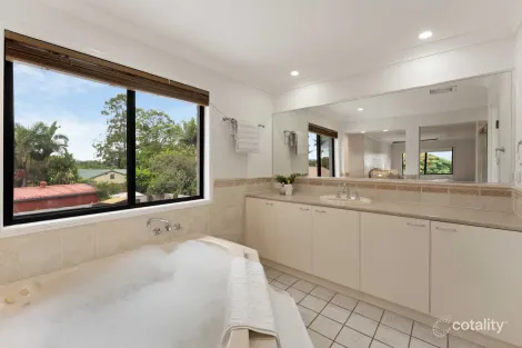 Property photo of 5 Belvista Court Bellmere QLD 4510