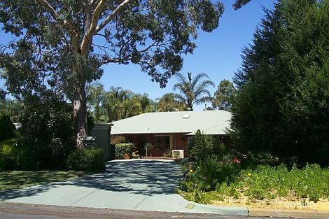 18 Waraker Way, Leeming, WA 6149