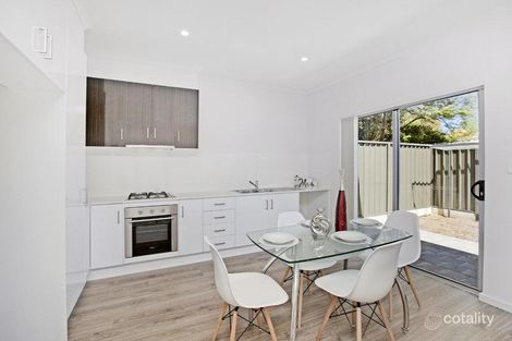 4/42 Sunningdale Dr, Christie Downs, SA 5164