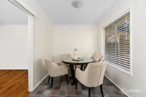 Property photo of 12 Veronica Crescent Wyoming NSW 2250