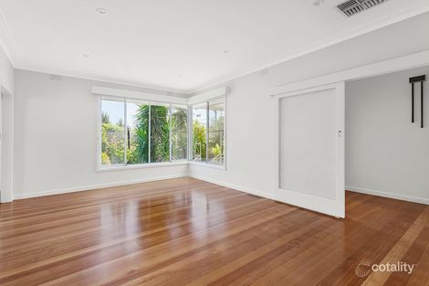 Property photo of 24 Seaview Avenue Bentleigh VIC 3204