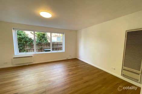 Property photo of 2/35 Paxton Street Malvern East VIC 3145
