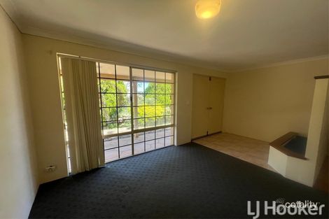 Property photo of 1 Parkstone Grove Meadow Springs WA 6210