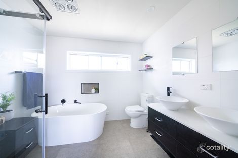 Property photo of 9 Trumper Place Windradyne NSW 2795