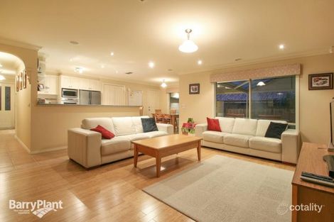 Property photo of 37 Ben Drive Pakenham VIC 3810