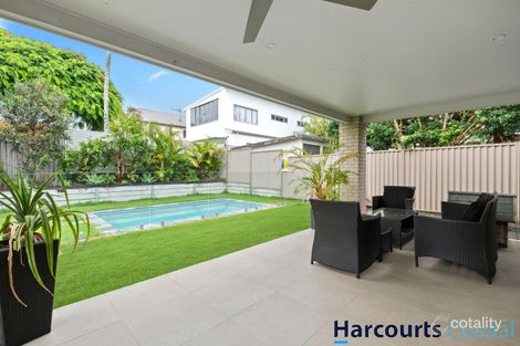 1/224 Cypress Tce, Palm Beach, QLD 4221