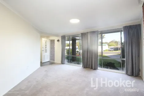 Property photo of 35 Vost Drive Sanctuary Point NSW 2540