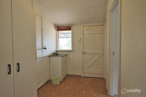 Property photo of 12 Rivett Way Brentwood WA 6153