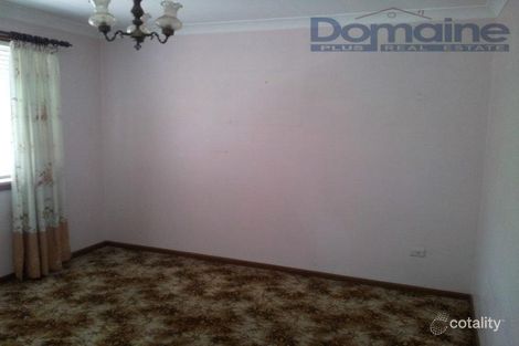 Property photo of 1 Phoenix Crescent Casula NSW 2170