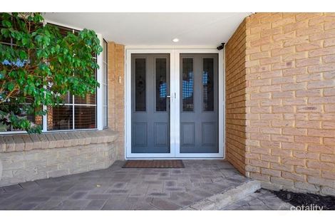 Property photo of 9 Baffin Lane Iluka WA 6028