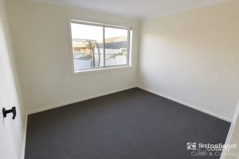 Property photo of 23 Penrose Drive Bomaderry NSW 2541