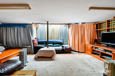 Property photo of 52 Beckington Crescent Hampton Park VIC 3976