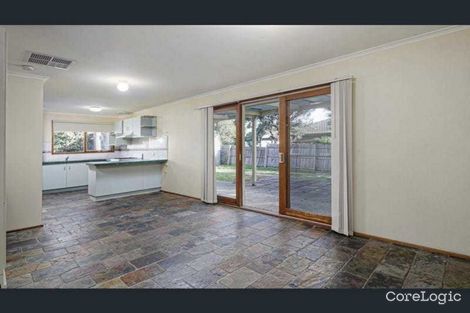 Property photo of 6 Bates Street Cranbourne West VIC 3977