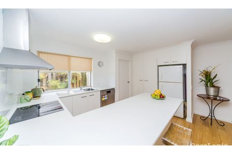 Property photo of 61 Marble Arch Place Arundel QLD 4214
