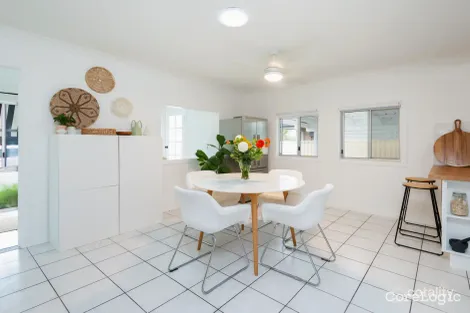 Property photo of 19 Jacaranda Avenue Hollywell QLD 4216