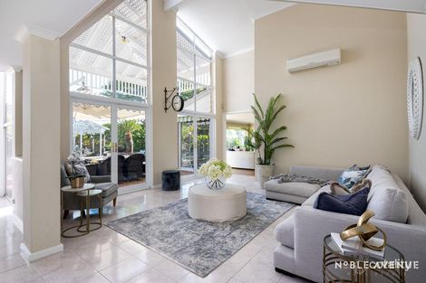 Property photo of 6 Broadbeach Boulevard Hillarys WA 6025