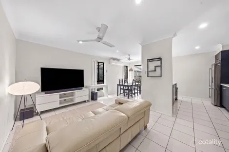 Property photo of 1/7 Collingrove Circuit Pimpama QLD 4209
