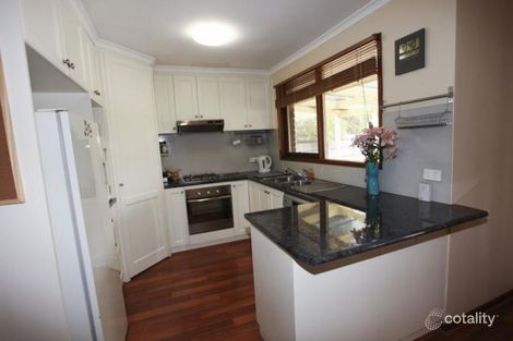 Property photo of 1 Bunbury Avenue Narre Warren VIC 3805