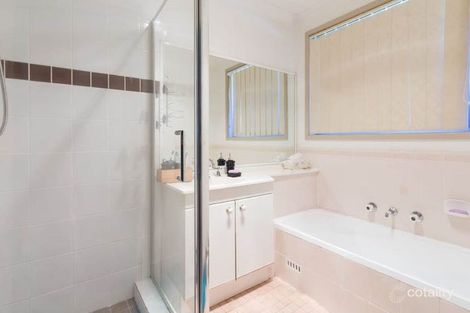 Property photo of 25 Drysdale Crescent Plumpton NSW 2761