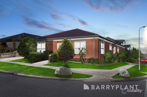 Property photo of 24 Feldspar Close St Albans VIC 3021