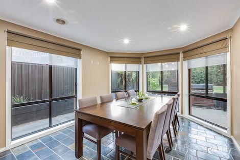 Property photo of 29 Illawong Terrace Burnside VIC 3023