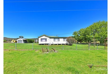 Property photo of 8 Den Mountain Road Watsons Creek NSW 2355