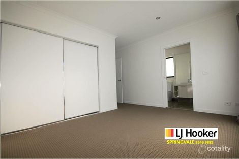 Property photo of 39 Quarter Circuit Springvale VIC 3171