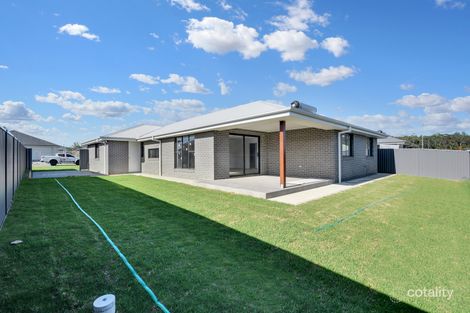 Property photo of 5 Wells Avenue Thrumster NSW 2444