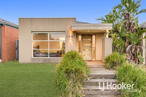 5 Pimpernel Pl, Cranbourne North, VIC 3977