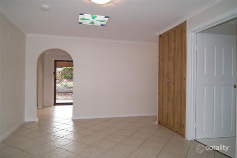 Property photo of 40 Scenic Drive Old Noarlunga SA 5168