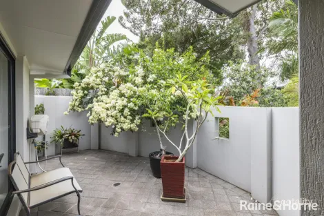 Property photo of 96 Lakes Boulevard Wooloweyah NSW 2464