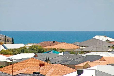 Property photo of 10 Lilly Pilly Lookout Halls Head WA 6210