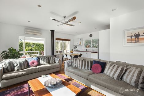 Property photo of 213 Station Street Fairfield VIC 3078