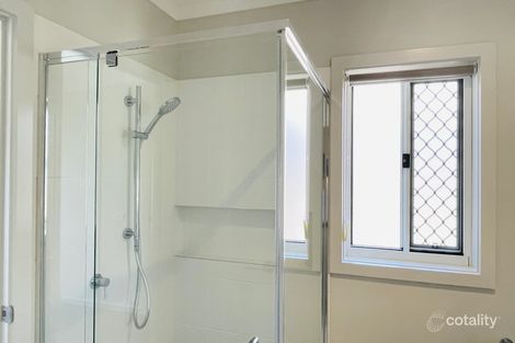 Property photo of 5 Verrall Way Walloon QLD 4306